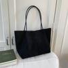 Simple and large-capacity retro tote bag women's new high-end fashion shoulder bag class commuter bag