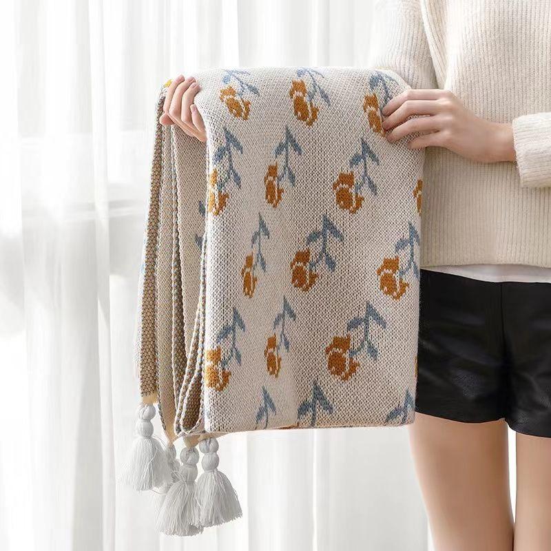 

Flower Knitted Blanket Bed End Towel Breathable Cotton Knitted Blanket Bedding Homestay Hotel Bed End Blanket 130x170cm
