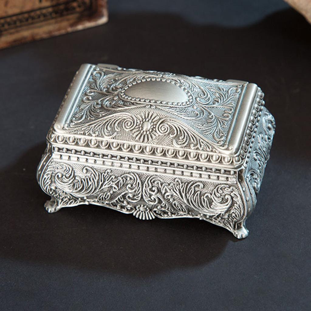 Antiker Metall-Schmuckorganizer mit metallisch floral gravierter Schmuckschatulle Dekorative Schmucktruhe Aufbewahrung für Etui