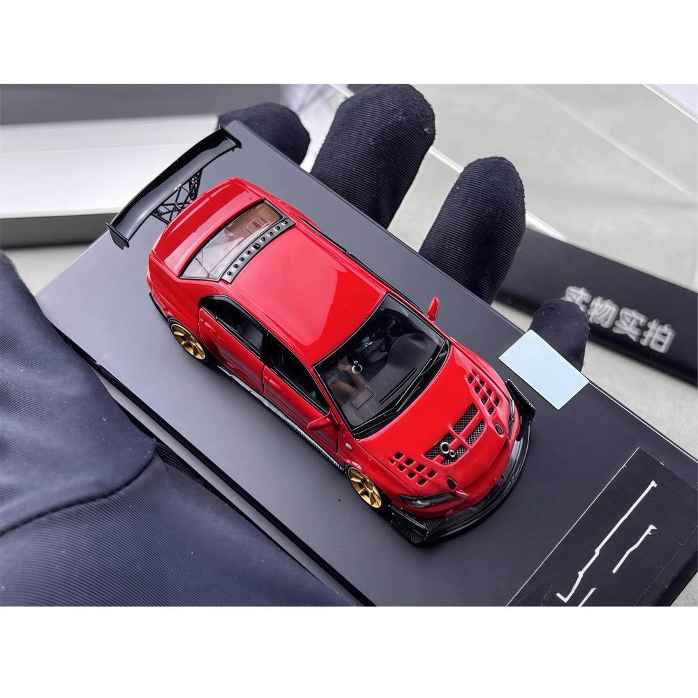 

Ready stocks Findclassically 164 EVO Red Bryanlivery Collection Gift Scale Model Car