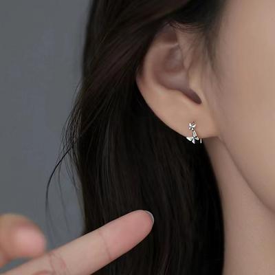 Schmetterlingsmädchen Ohrringe und Ohrhänger Neue Leichte Luxus Nische High-End Ohrstecker und Ohrringe