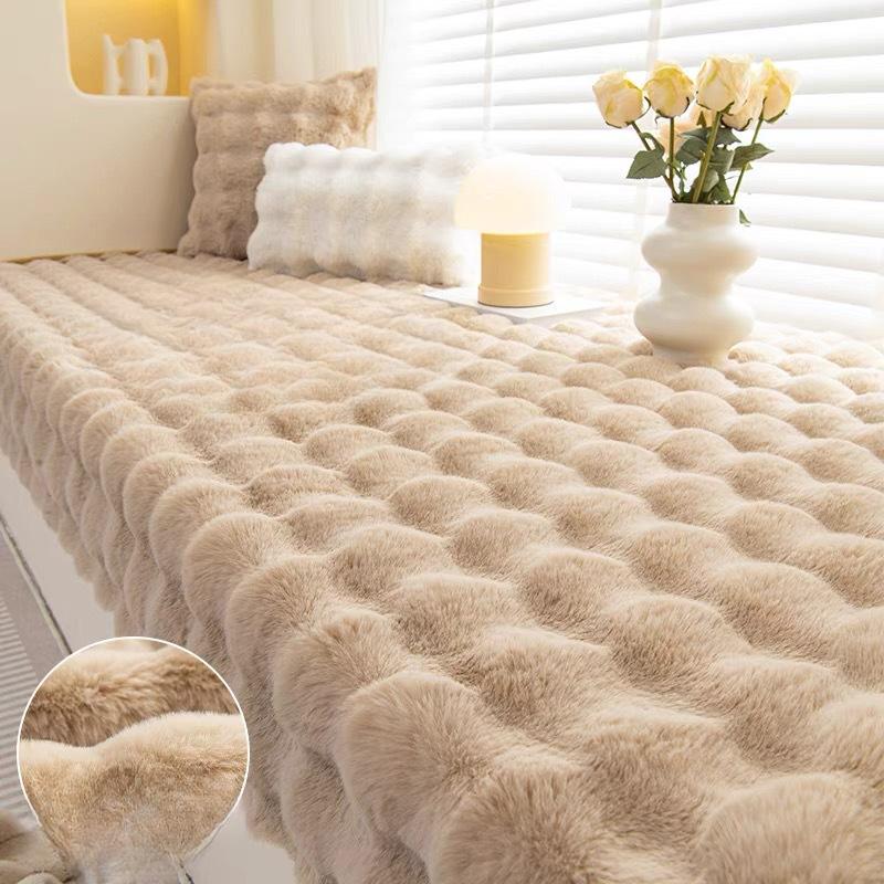 Rabbit Plush Carpet Bay Window Mat Sofa Living Room Coffee Table Floor Mat Bedroom Bedside Mat Balcony Cushion Blanket