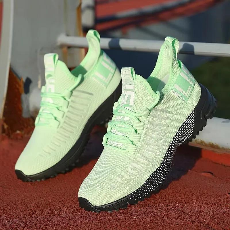Men Knitted Running Shoes Breathable Cushioned Insoles Adjustable Shoelaces Walking Shoes Comfortable Outdoor Activity Sneakers