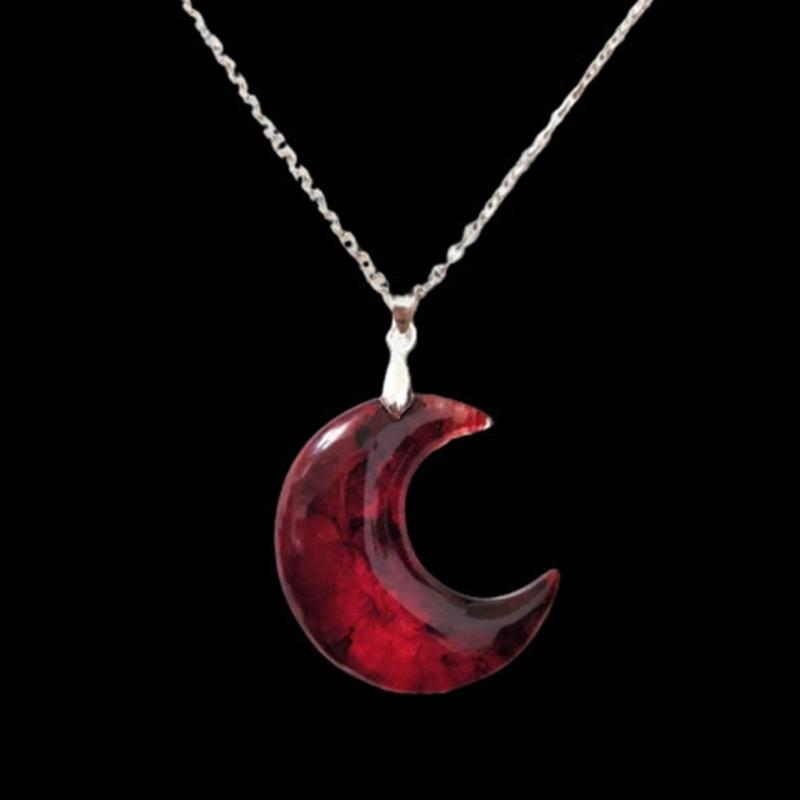 Blood Crescent Moon Pendant Necklace Clavicle Chain Necklace Simple Choker Thin Chain Necklace Jewelry for Women Girls