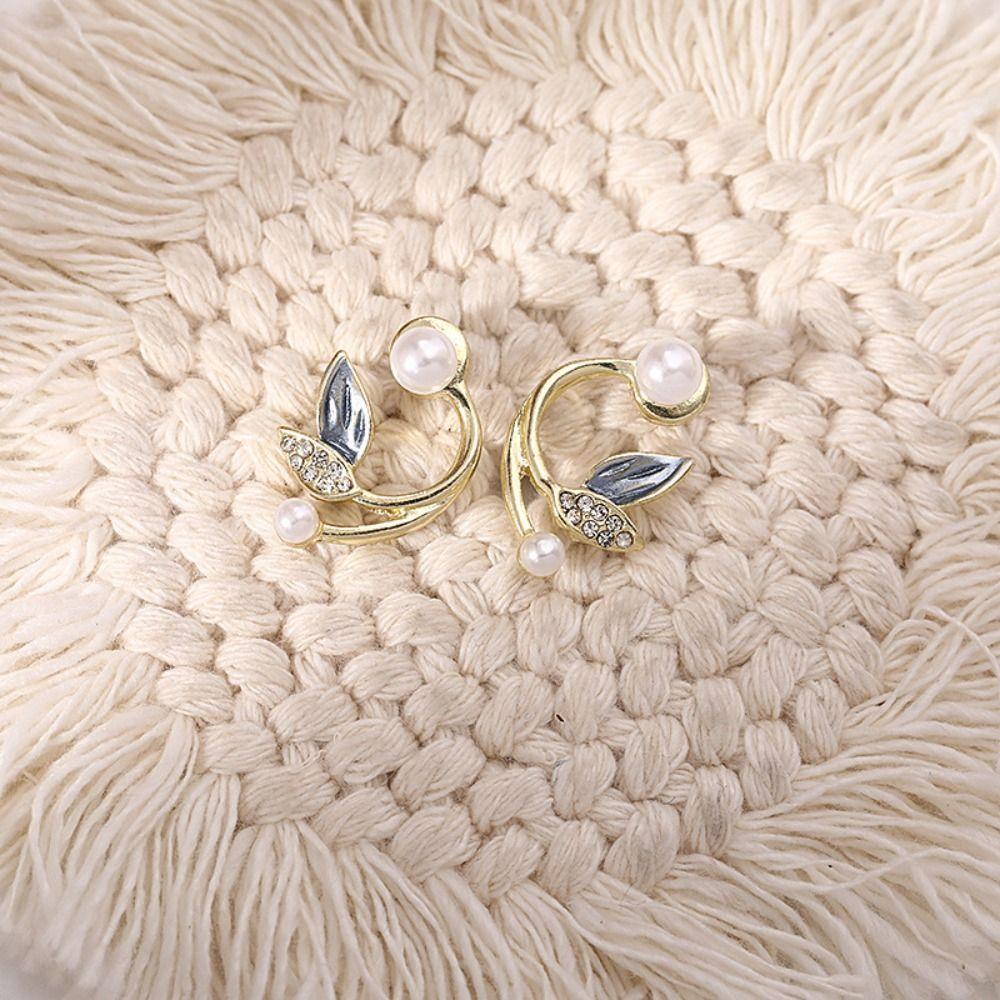Classic Tulip Rhinestone Jewelry Korean Style Earrings Pearl Stud Earrings Women Zinc Zinc Alloy Earrings