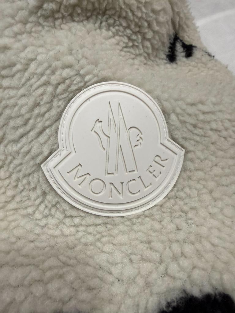 Used MONCLERcardigan mens