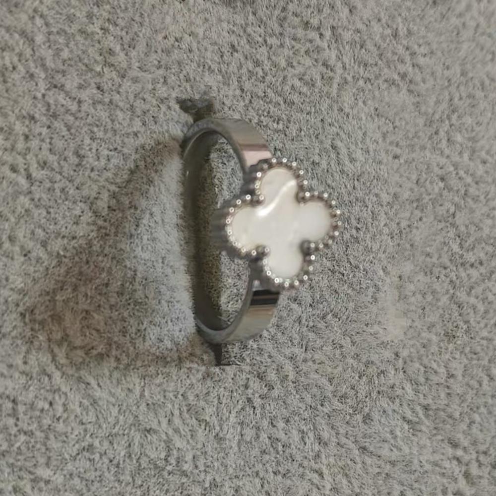 Elegant 18k Four-Leaf Clover Ring with Petal Design, Versatile Non-Fading Jewelry in Ins Style