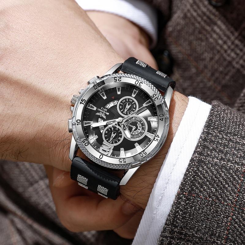 New Multi-Function Chronograph Calendar Sports Silicone Watch Fake Three-Eye Large Plate Domineering Business Quartz Watch