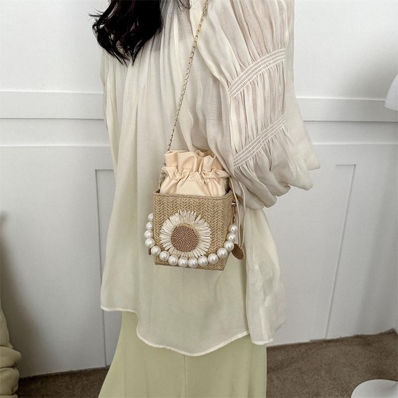 Stylish Woven Bucket Bag For Women Chic Shoulder Bag With Inner Pocket Beige Fashion Handbag
