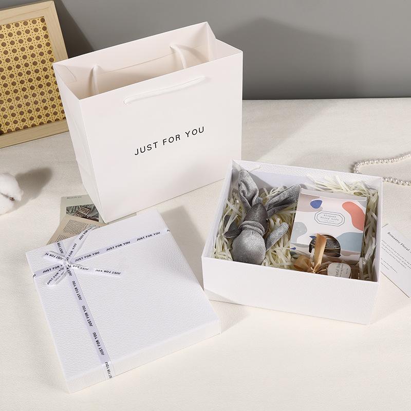 Valentine's Day White Lid & Base Gift Box for Lipstick - Elegant Holiday Packaging