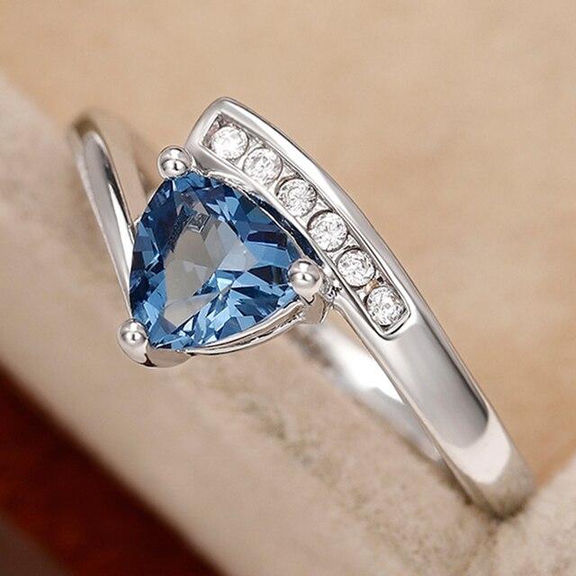 Triangle Cubic Zirconia Rings Trendy Luxury Proposal Engagement Rings for Women 2022 Newly Designed Wedding Bands Jewelry