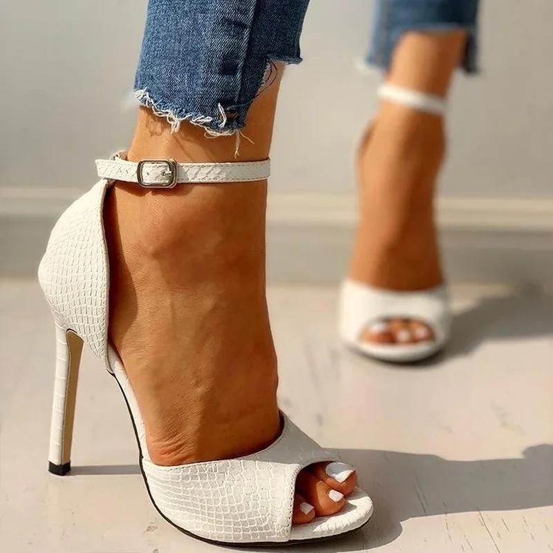 Fashion Sexy White Dress Wedding Shoes Women Ankle Strap Peep Toe High Heel Sandals Super High Heels Buckle Snake Pattern Woman Pumps