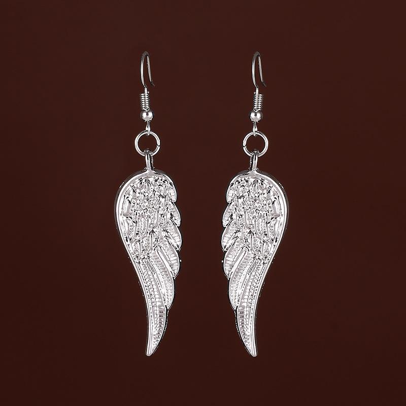 

Gothic Retro Black Sliver Color Angel Wing Feathers Pendant Dangle Earrings for Women Hallowmas Party Jewelry Accessories Gifts