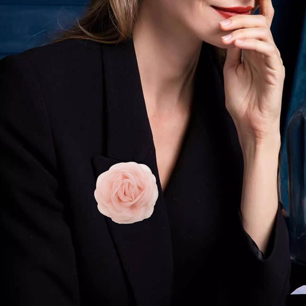 Franskt Silkesgarn Kamelia Brosch Temperament Liten Doft Tredimensionell Simulering Blomma Nål Mode Kläder Med Accessoarer Kvinnor