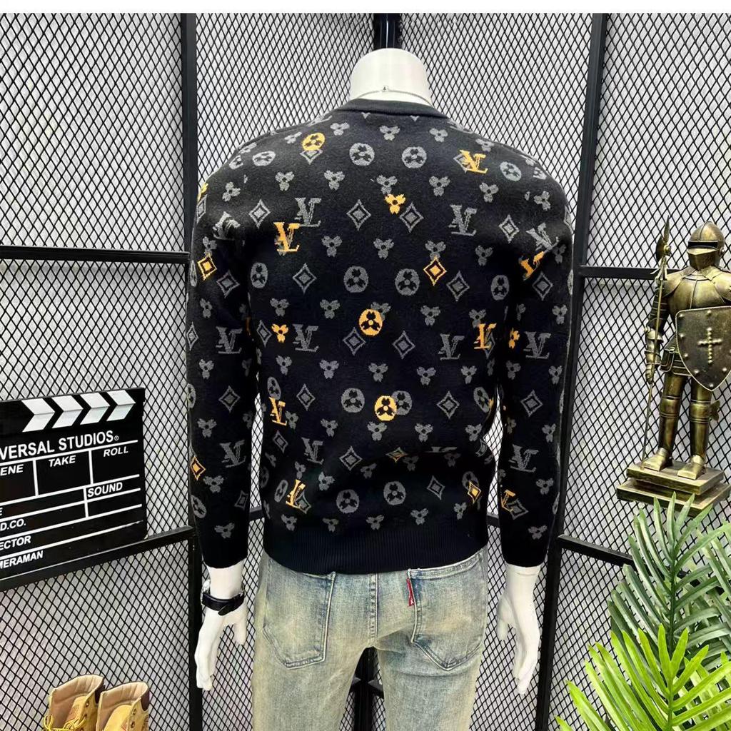 Men's European-Style Trendy Jacquard Sweater: Casual, Loose, Versatile Winter Base Layer