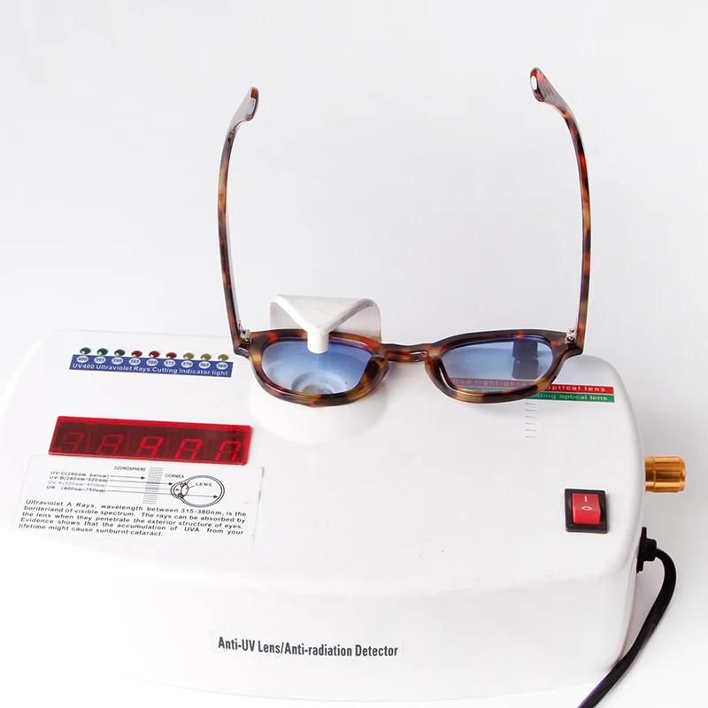 Lunettes de Soleil Rondes Bleues Transparentes Mode UV400 Rétro Rivet Écaille Carré Petit Lunettes de Soleil pour Femmes Hommes