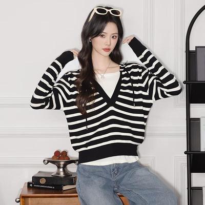 Üst Kıyafetler – Kazaklar ve uzun kollular