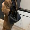 Fashi Slouchy  Relaxing Shopping Crossbody Bag Velvet Simple Commuting Tote  Bag Large Capacity Versatile Texture Pillow Bag