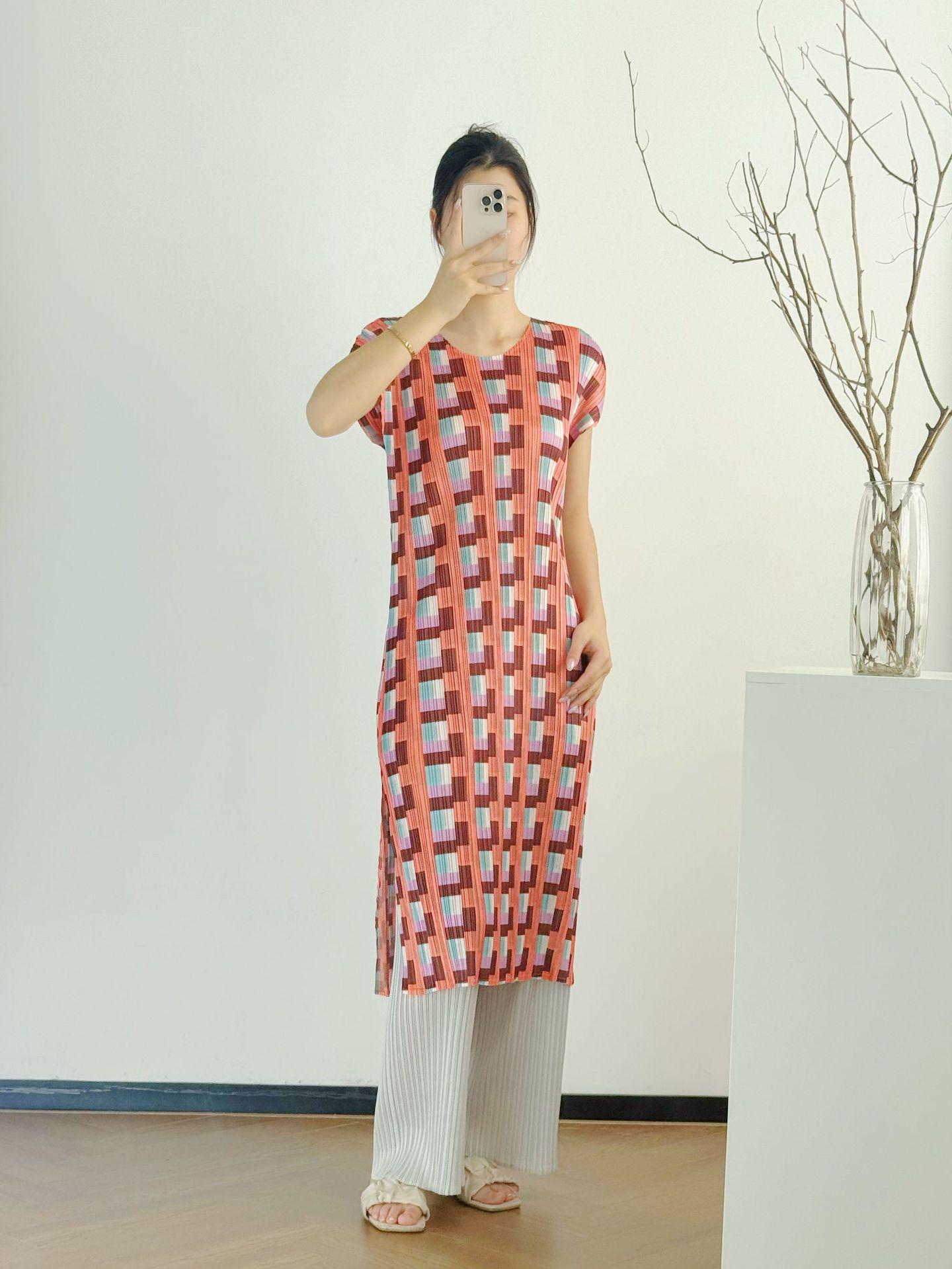 

Miyake Pleated Houndstooth Slim Fit Dress - Spring/Summer High-End Color Matching Skirt One Size червоний