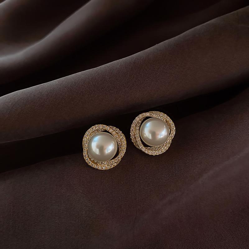 Trendy Round Pearl Stud Earrings For Women Korean Fashion Wedding Jewelry Cheap Accessories Wholesale Big Earrings