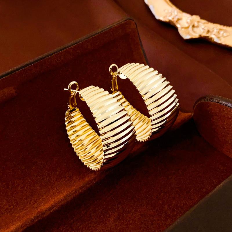 Premium pleated striped silver needle earrings personalized geometric earrings