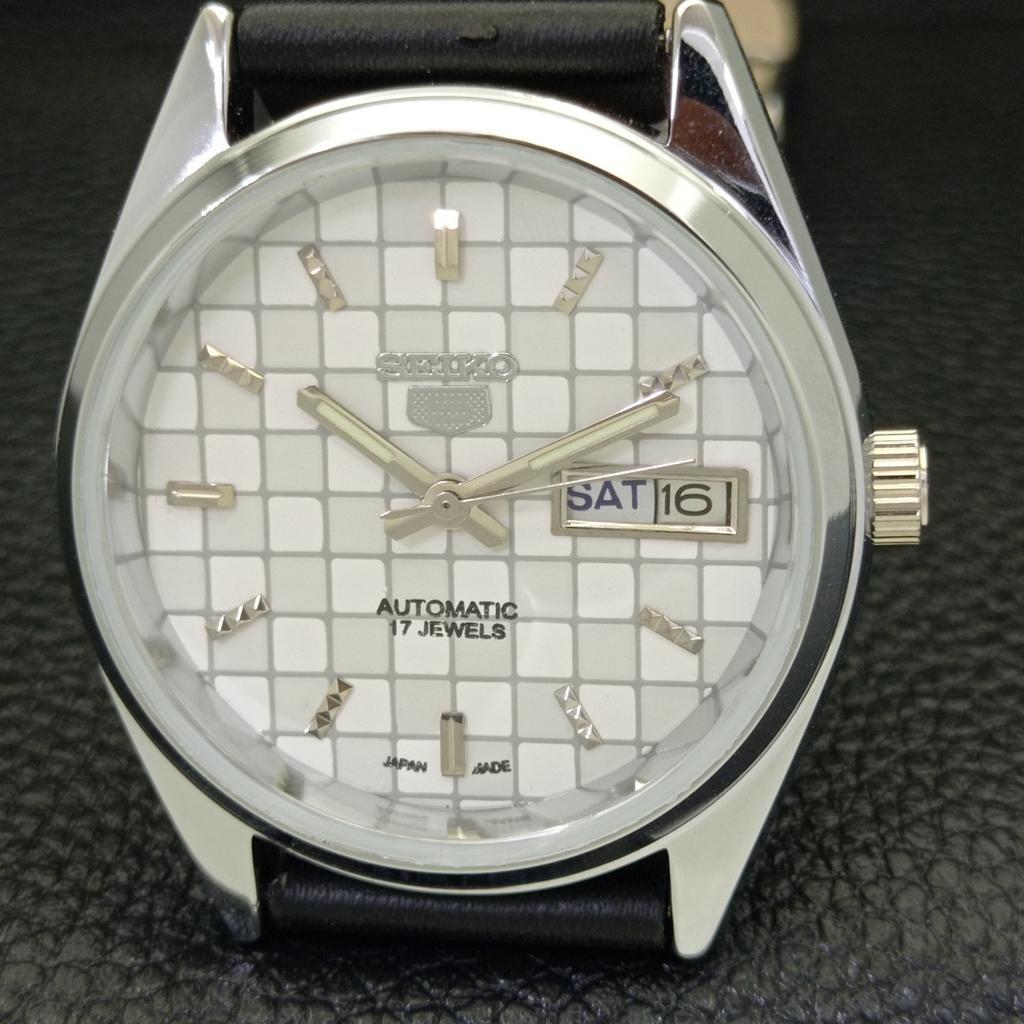 REFURBISHED SEIKO 5 AUTOMATIC MENS WATCH JAPAN MADE WHITE DIAL CUSTOM A440079-2 QV90-a440079