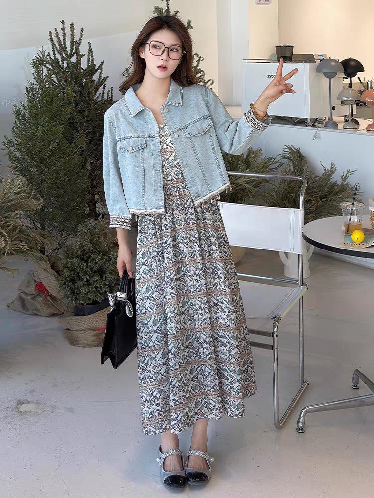 

Модный летний комплект из двух предметов: шифоновое платье в горошек и с цветочным принтом и джинсовый жакет - стиль с коротким рукавом L