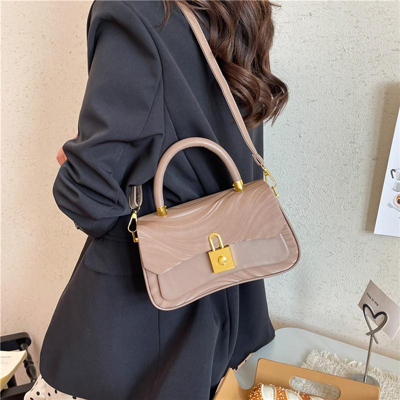Fashion Women Shoulder Bag PU Leather Crossbody Bag Ladies Casual Daily Handbag with Adjustable Strap Lightweight Solid Color Commute Bag for Girls