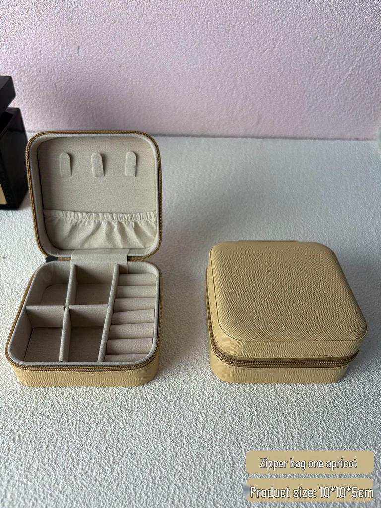Travel Jewelry Storage Box - Portable Necklace Earrings Ring Organizer Bag with Zipper