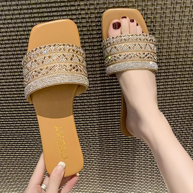 Slippers women's summer wear new pearl rhinestone sandals fashionable versatile flat bottom one-word