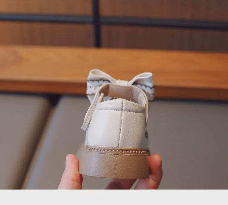 Weiche, rutschfeste Lederschuhe für Mädchen im Frühjahr/Herbst 2023 – Koreanischer Retro-Prinzessinnenstil für mittelgroße/große Kinder