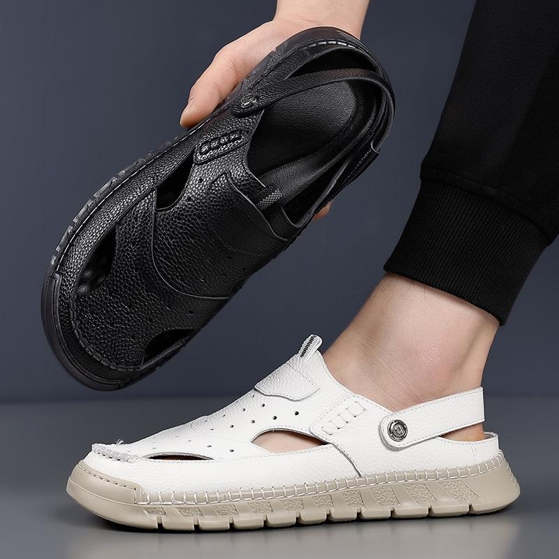 Fashion Fashion Casual Hallow Leather Shoes for Men Summer New Designer Breathable Sandals Male  Solid Color Driving Shoes Man
