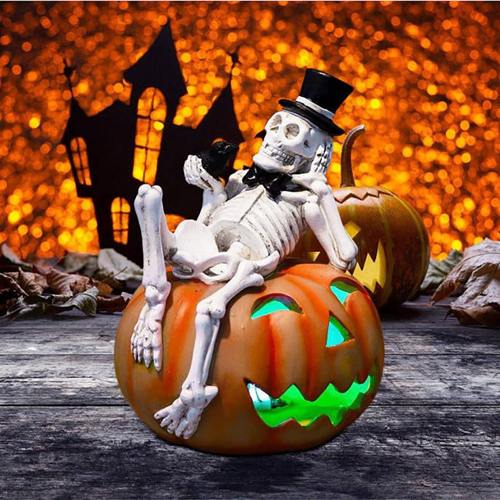 Halloween Figurine Lamp Halloween  And Pumpkin Decorations Used For Indoor And Outdoor Party Decoration LED Lights.