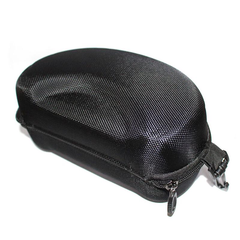 Portable Ski Goggle Case with Hook