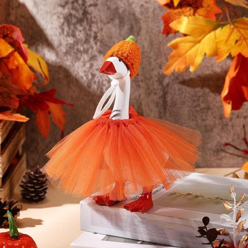 Cute Adjustable Porch Goose Costume Colorful Hand-Hooked Halloween Goose Decoration with Hat Pet Pumpkin Cloak Yard Patio