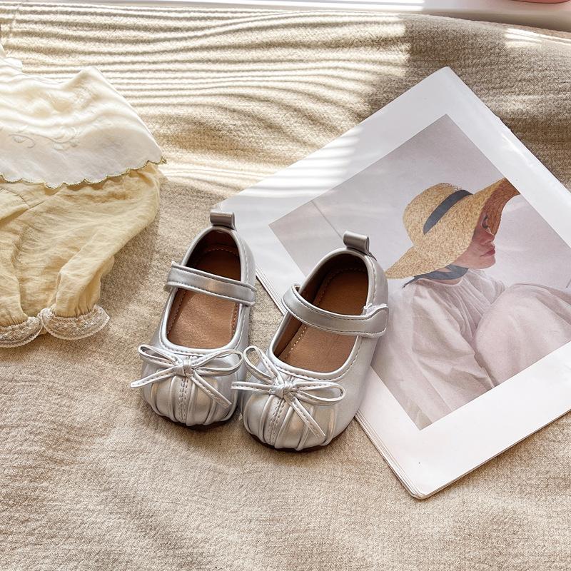 Girl princess bow small leather shoes 2025 spring and autumn new girls foreign versatile single shoes soft-soled shoes