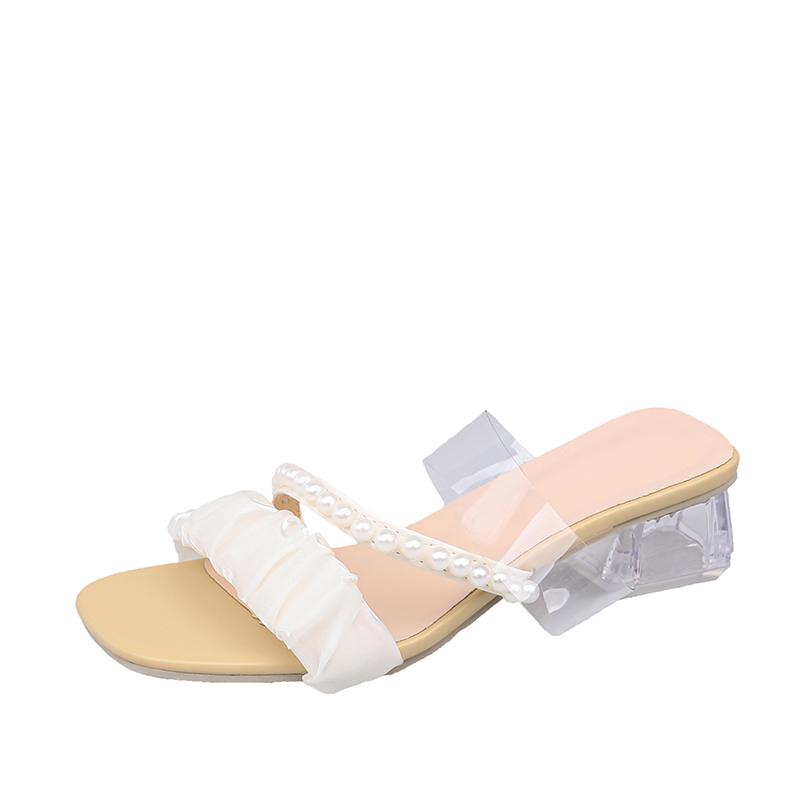 Современные тапочки на квадратном каблуке среднего размера — фото 6