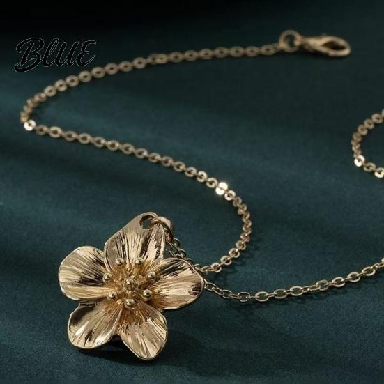 High-quality Necklace Flower for Women Metal Pendant Charming Hypoallergenic Jewelry