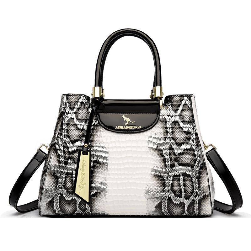 Handbag 2025 new simple women's shoulder bag to work commuting large-capacity tote bag can be messenger