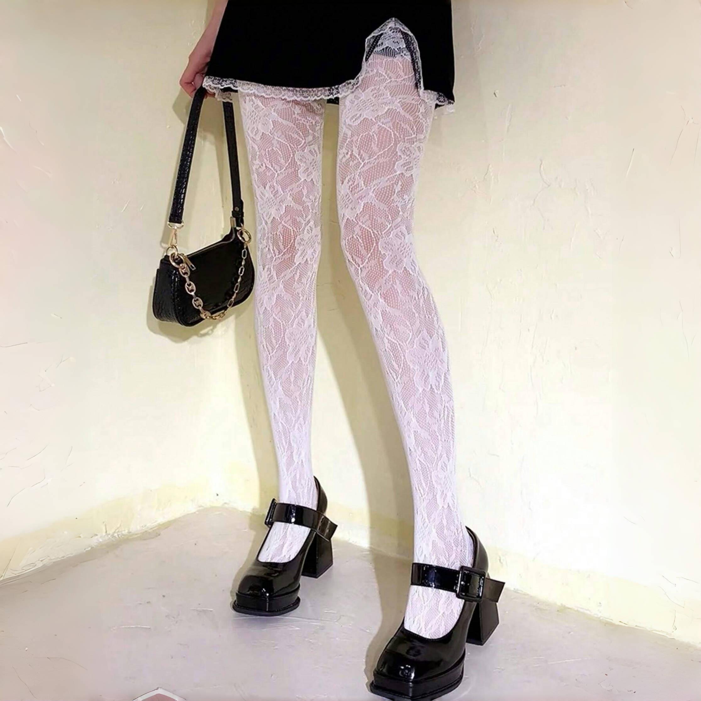 1 Pairs Women S Y2K Millennium Sweet And Spicy Retro Lace Pantyhose Sexy Hollowed-Out Thin Mesh Socks One Size