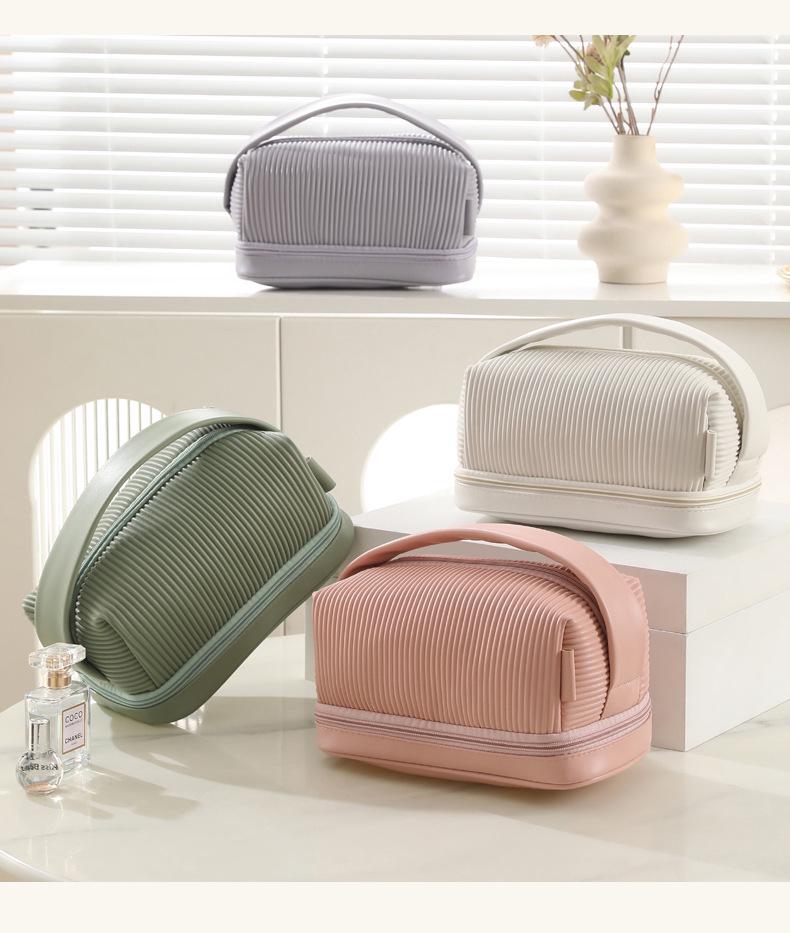 Wodoodporna kosmetyczka w stylu tostowym: Organizer kosmetyczny podróżny o dużej pojemności.