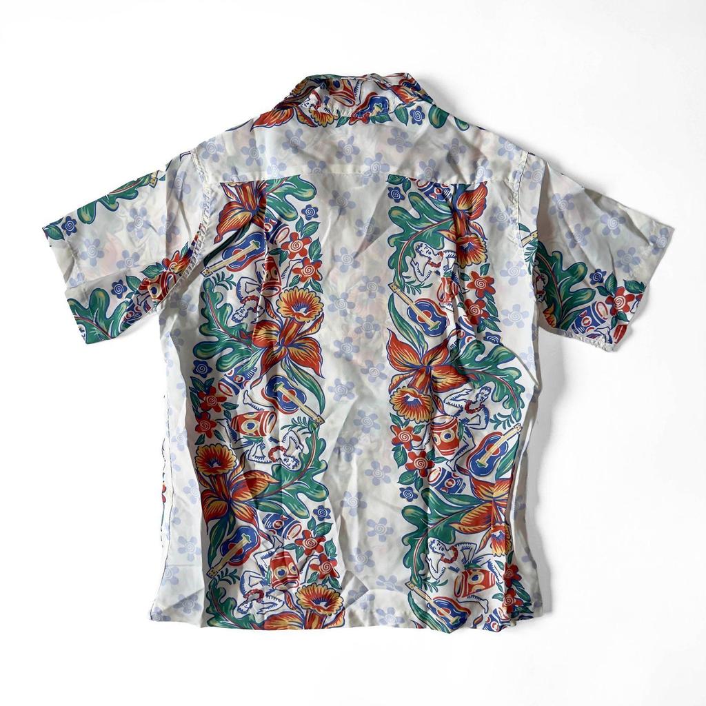 Used SUN SURF ORCHID AND HAWAIIAN TRADITION Size XS Aloha shirt Hawaiian shirt Rayon White Toyo Enterprises