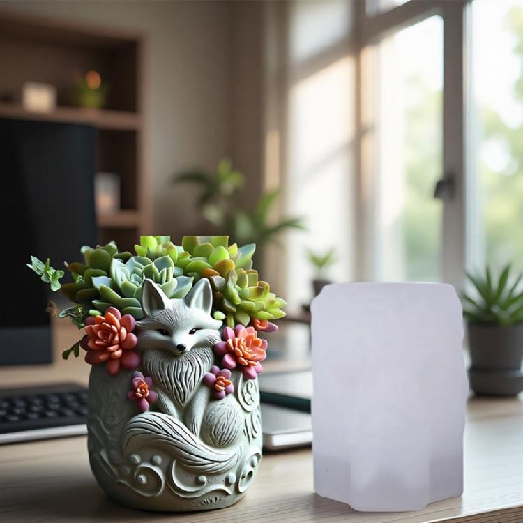Reusable Silicone Mold with Foxes Relief Design for Resin Casting Cement Crafts and Decorative Succulent Plant Pots