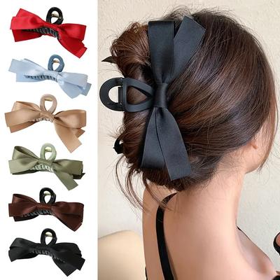 Kadınlar için Moda Fiyonklu Saç Tokaları Zarif At Kuyruğu Örgü Saç Klipleri Tatlı Tokalar Köpekbalığı Klipsi Kız Saç Aksesuarları