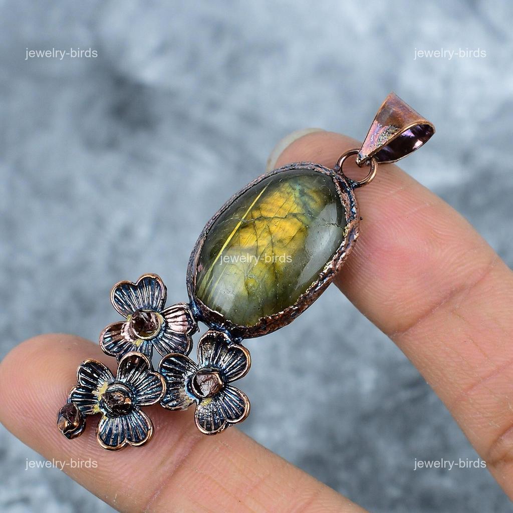Third Eye Chakra Labradorite Gemstone Boho Electroformed Pendant Jewelry Copper VP-11