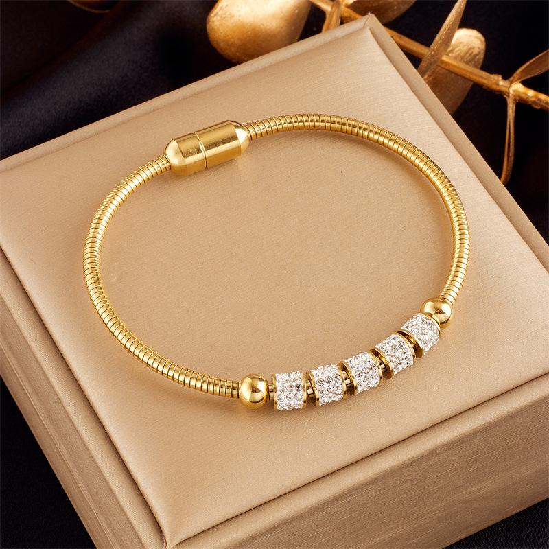 

[Fashion Full Diamond Spaced Bead Titanium Steel Bracelet Heavy Metal Magnetic Buckle Jewelry] золотой