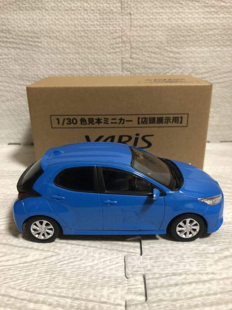 Scale Toyota New Yaris Diecast Model Cyan 1/30 Car, Metallic.