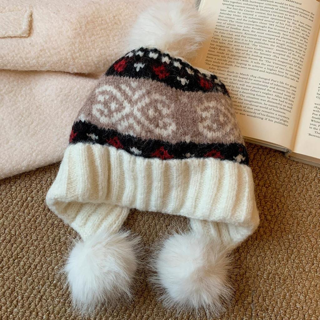 Fair Island Gray Jacquard Hairball Knitted Hat Women's Winter Thickened Warm Ear Protector Hat Small Face Cold Wool Hat