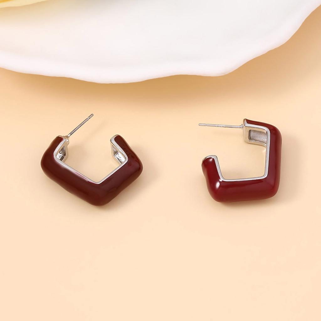 Hong Kong style retro geometric double C fashion circle square minimalist stud earrings, simple and versatile temperament girls earrings