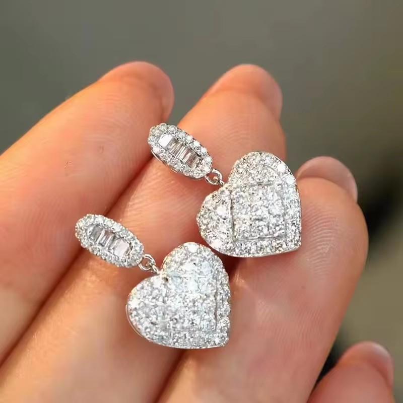 

Huitan Sparkling Heart Drop-shaped Ear Ornaments for Ladies Luxury Noble Wedding Ceremony Bridal Jewelry Brilliant Ear Ornaments for Engagement Gift